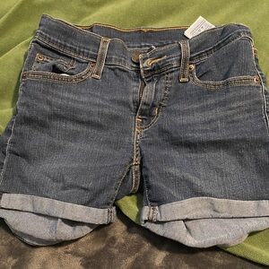 Levi’s shorts